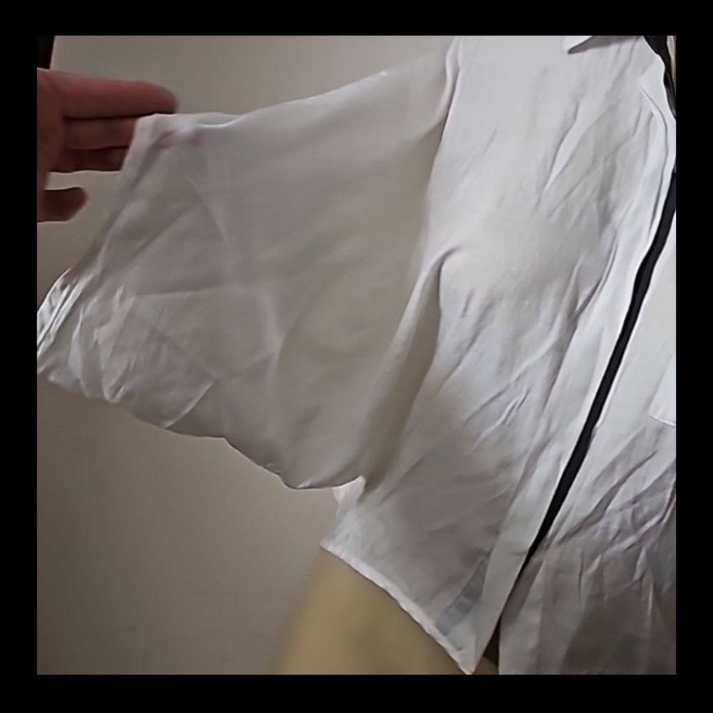 Size small blouses bundle - Picture 6 of 8